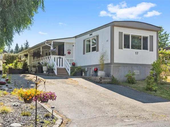 61 12th St #17, Nanaimo, BC V9R 6L2