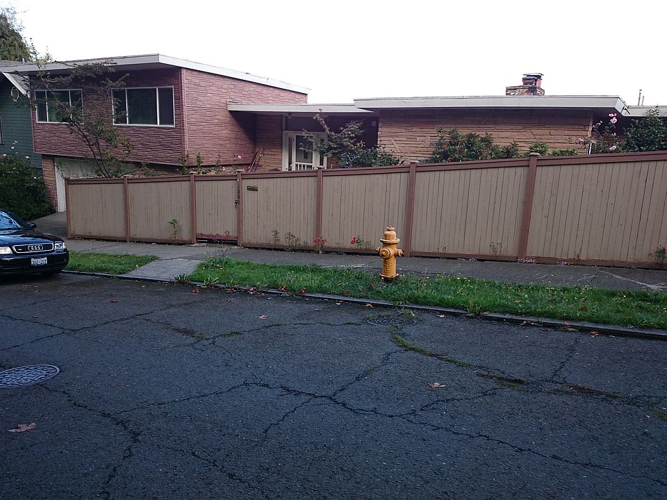 2nd image of 1200 23rd Ave E