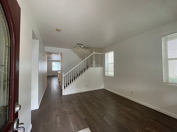 2nd image of 7916 Barnstormer Ct
