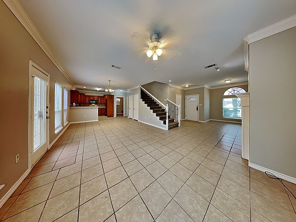 3rd image of 1006 Gallant Fox Dr