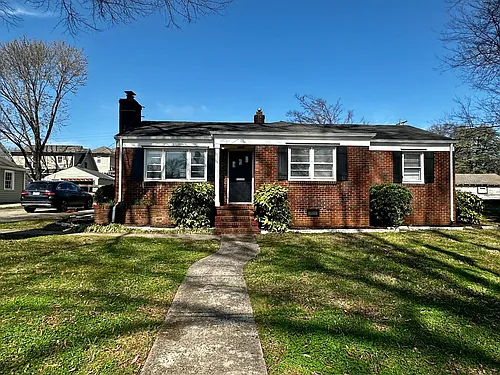 3415 Benard Ave Photo 1 3415 Benard Ave Photo 1