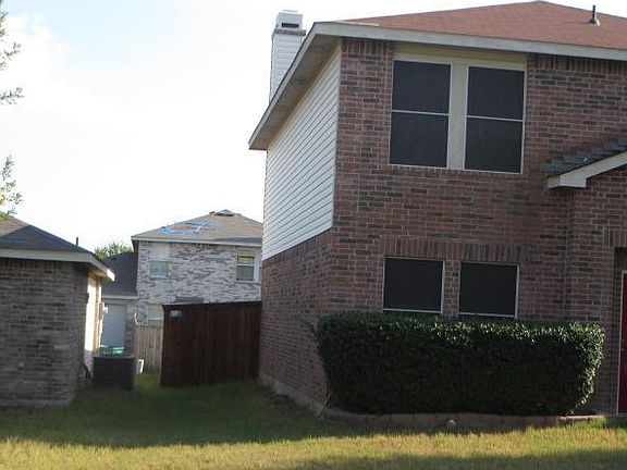 3rd image of 741 Lovern St