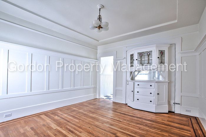 1st image of 3662 19th St