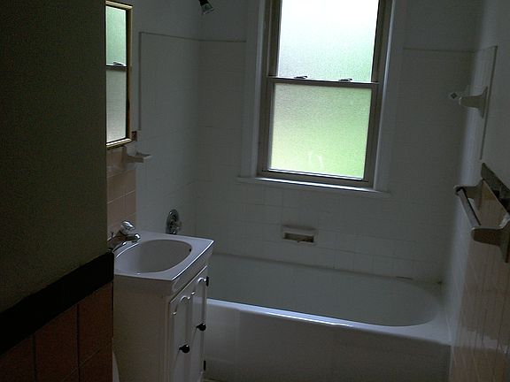 Downstairs bathroom 