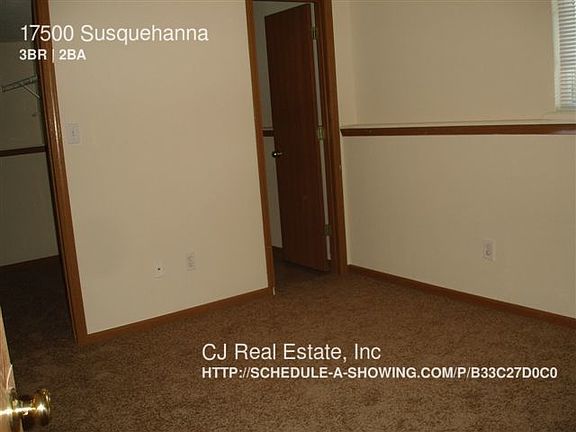 2nd image of 17500 E Susquehanna Dr