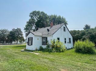 305 6th Ave NW, Aberdeen, SD 57401