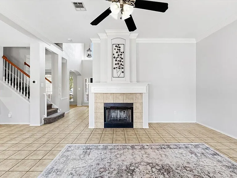 1121 London Dr — Photo 20