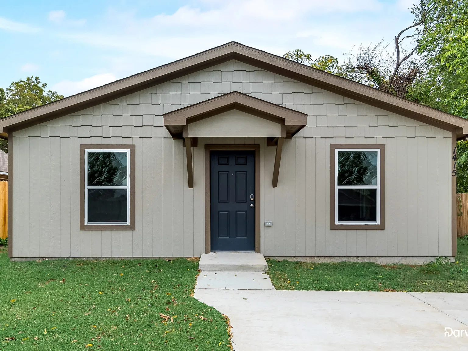 3 bed, 2.0 bath, 1311 sqft, $1,770 — Photo 1