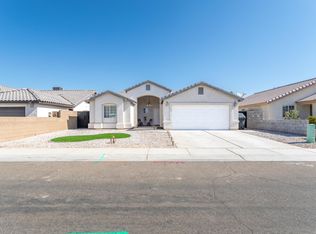 1910 E Los Olivos Dr, San Luis, AZ 85349
