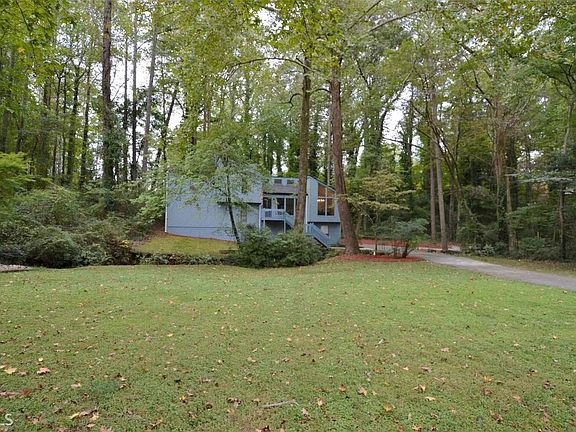 5th image of 2995 Wayward Dr