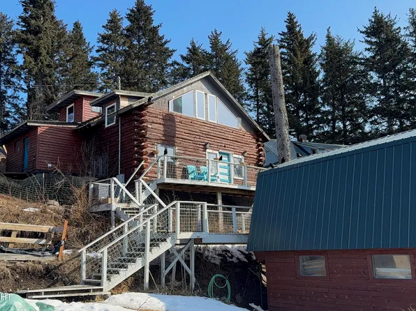 356 Illiamna St, Seldovia, AK 99663