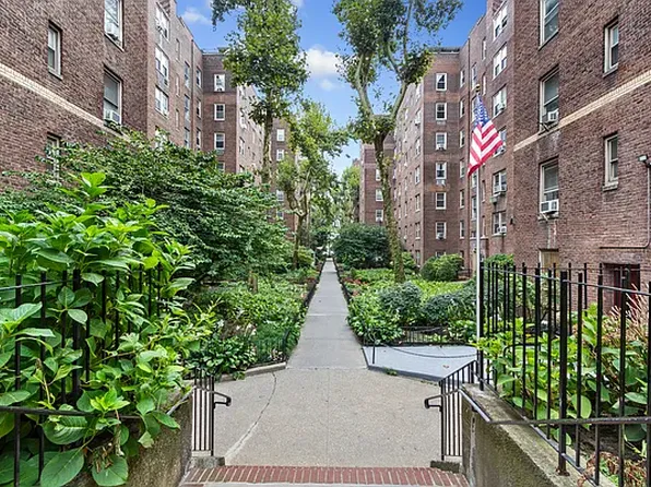 48-26 44th Street image 19 of 25