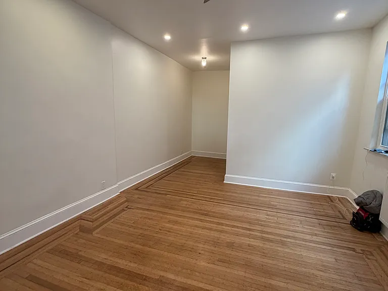 1535 S Broad St #1R — Photo 16