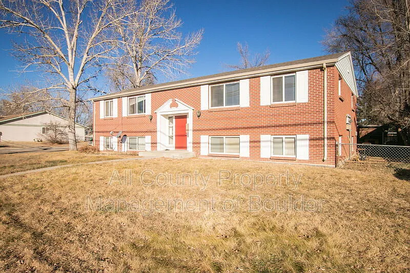 Building Photo - 1112 17th Ave #D