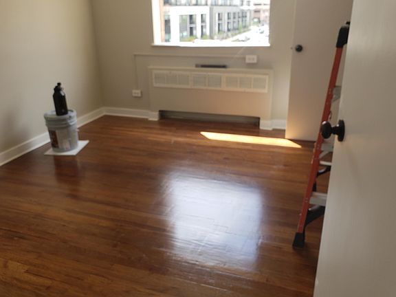 2nd image of 1101 N Bellaire St APT 302
