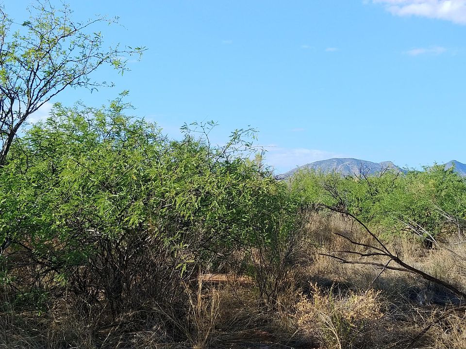 2nd image of 5902 E Calle De La Almendra