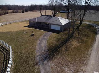 6212 Us Highway 50 Hwy, Salem, IL 62881