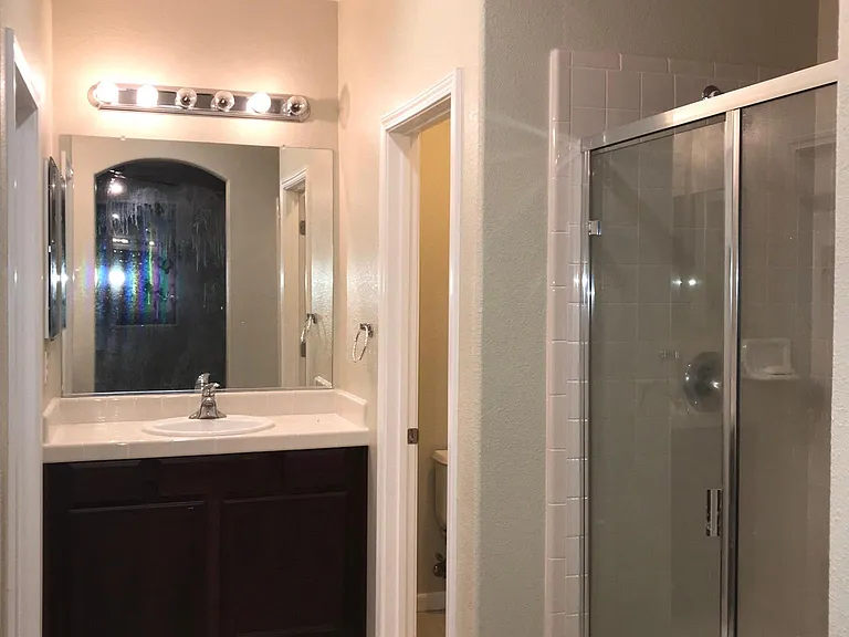 1042 Norwich Way — Photo 10