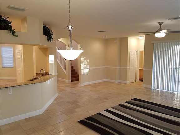 4th image of 7431 Pulteney Dr