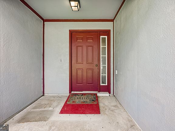 2nd image of 872 Mission Trace Dr