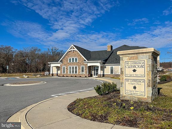 5th image of 510 Quarry View Ct Unit 303