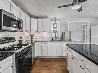 14 Yuro St, Riverside, RI 02915