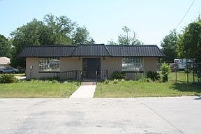 1st image of 1705 NE 32nd Ave