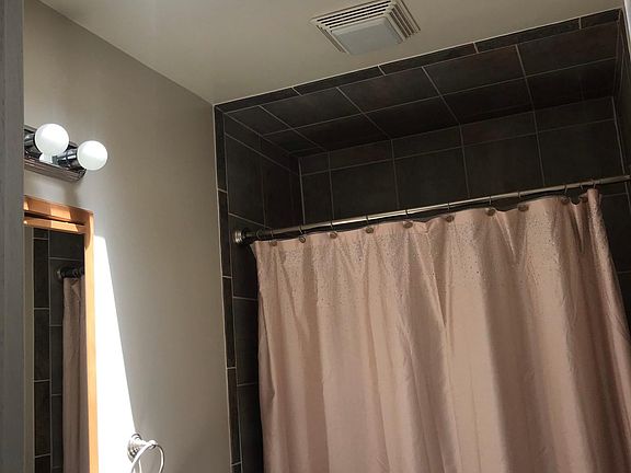 5th image of 257 N Bonnie Brae Ave