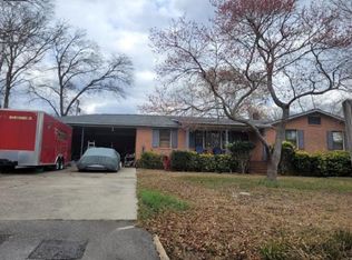 801 Pond Dr, West Columbia, SC 29170
