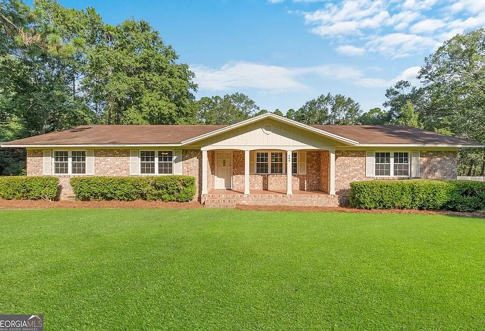 207 N Jackson Rd