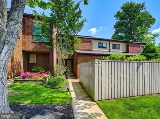 25 Saddle Ct #H, Baltimore, MD 21208