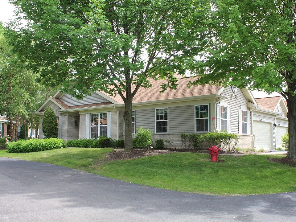 1st image of 21325 W Conifer Dr