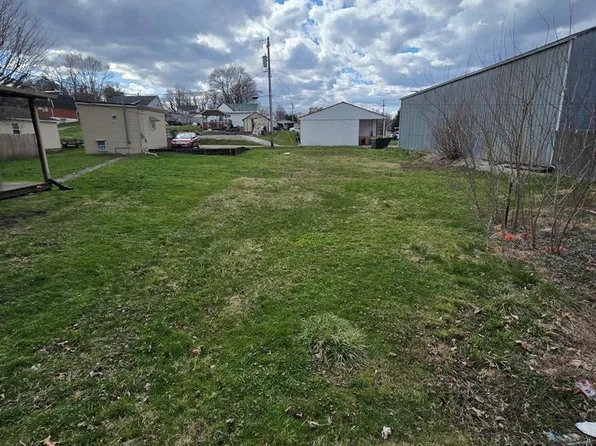 247 N Chestnut St, Jackson, OH 45640