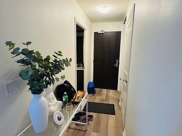 39 Annie Craig Dr #605 — Photo 17