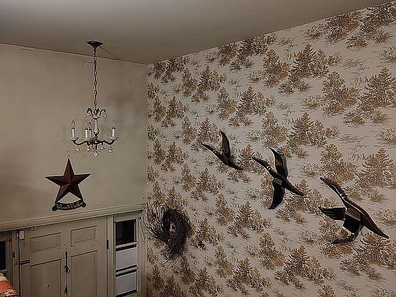 4th image of 12054 Kemps Mill Rd