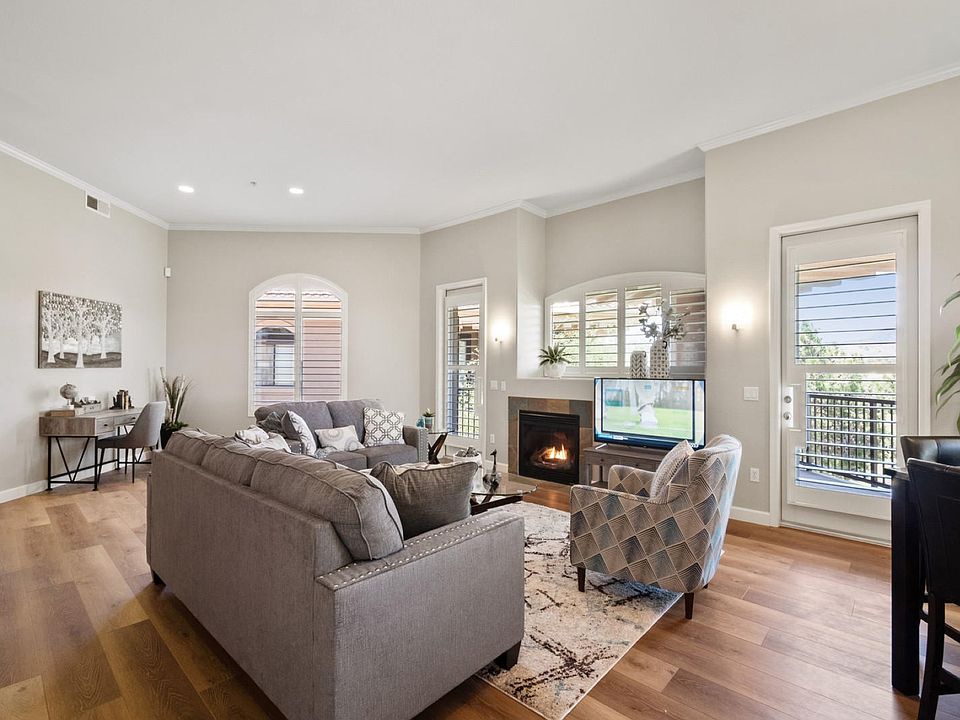 1st image of 11640 N Tatum Blvd Unit 3102