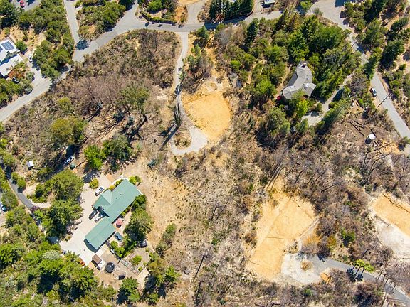 5th image of 12 Pine Hill Dr