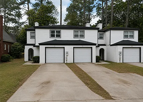 4 Brookwood Cir Photo 1