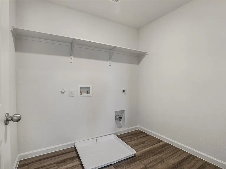 1803 Chapel Hill Rd — Photo 18