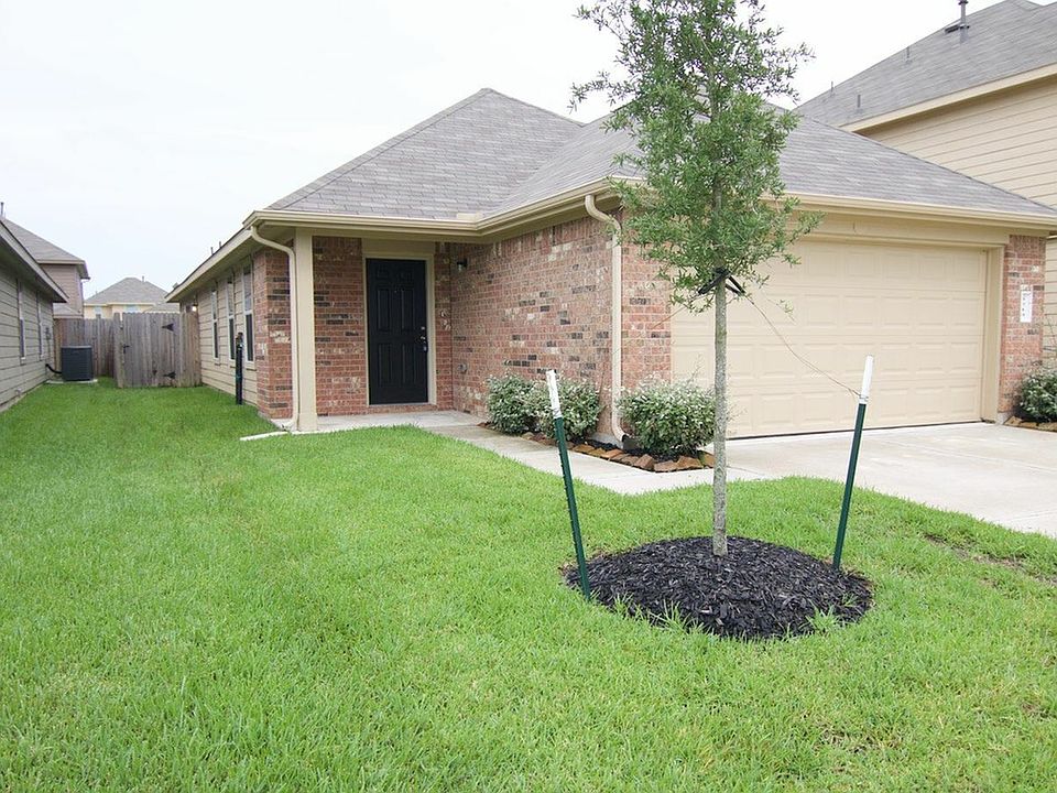1st image of 5710 Kyle Cove Dr