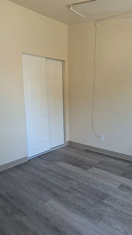 3 bed, 2.0 bath, 1500 sqft, $2,000 — Photo 3
