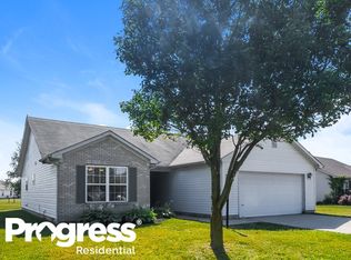 5550 Wood Hollow Dr, Indianapolis, IN 46239