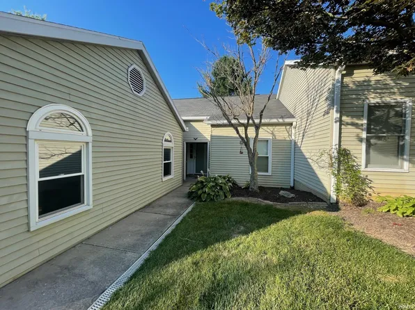 3809 S Pepper Chas, Bloomington, IN 47401