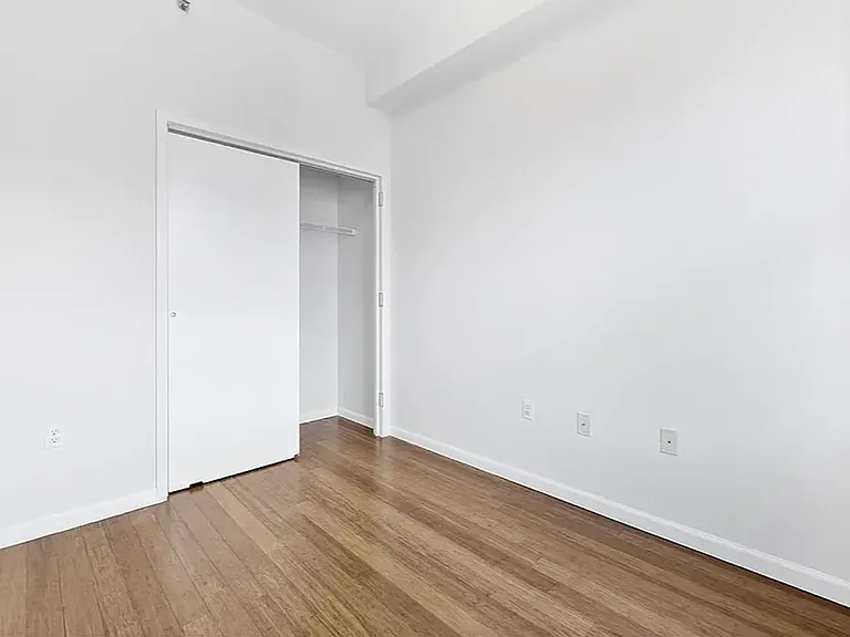 2147 2nd Ave #5D — Photo 9
