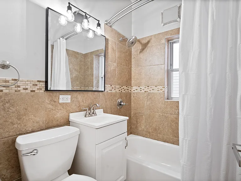 2345 W 21st St #2 — Photo 17