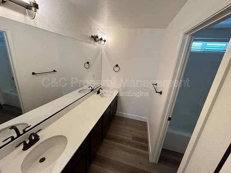 5078 Palisade Ave — Photo 9
