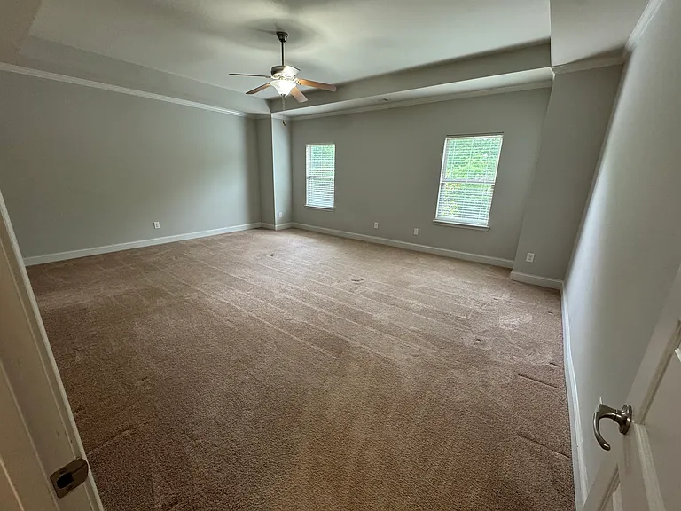 10584 Naramore Ln — Photo 13