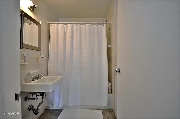 Rented by Corcoran | media 19