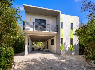 20 Coral Dr, Key Largo, FL 33037