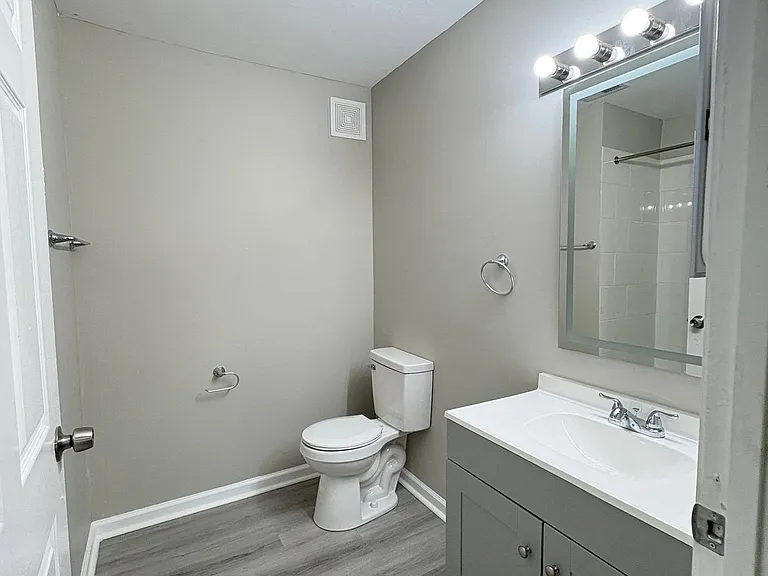 7930 E Kingsmead Dr #E — Photo 32